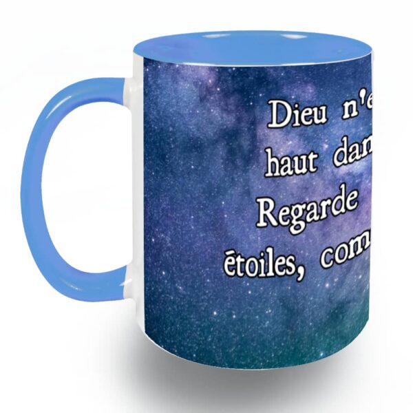 Dieu en haut dans les cieux - Tasse – Image 2